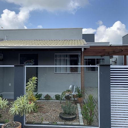 Casa Do Lago - Condominio De Casas Para Aluguel Diario E De Temporada Penha  Ngoại thất bức ảnh